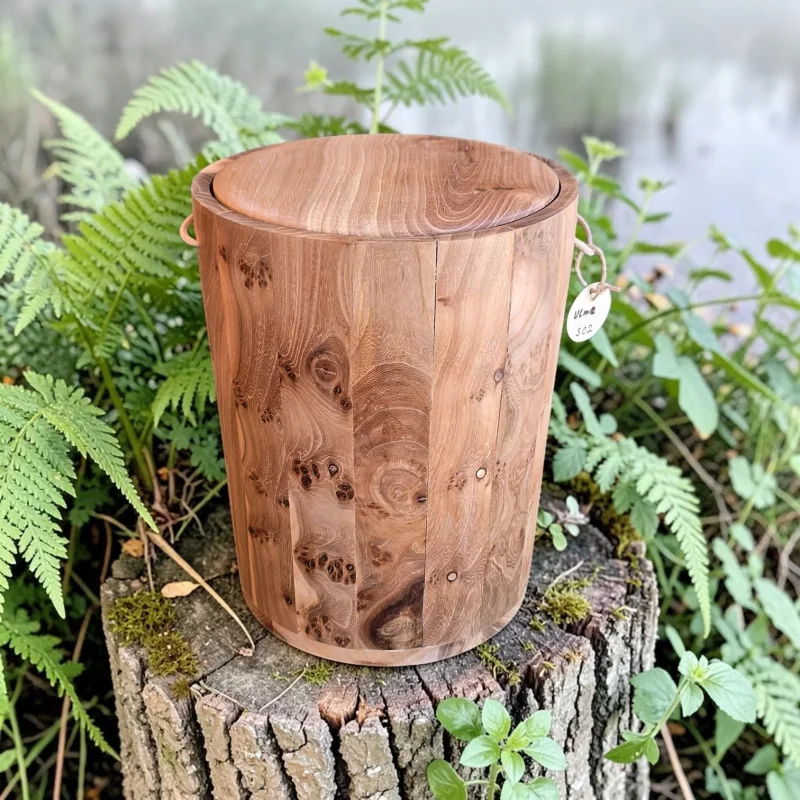 Holz Urne - Rüster s02